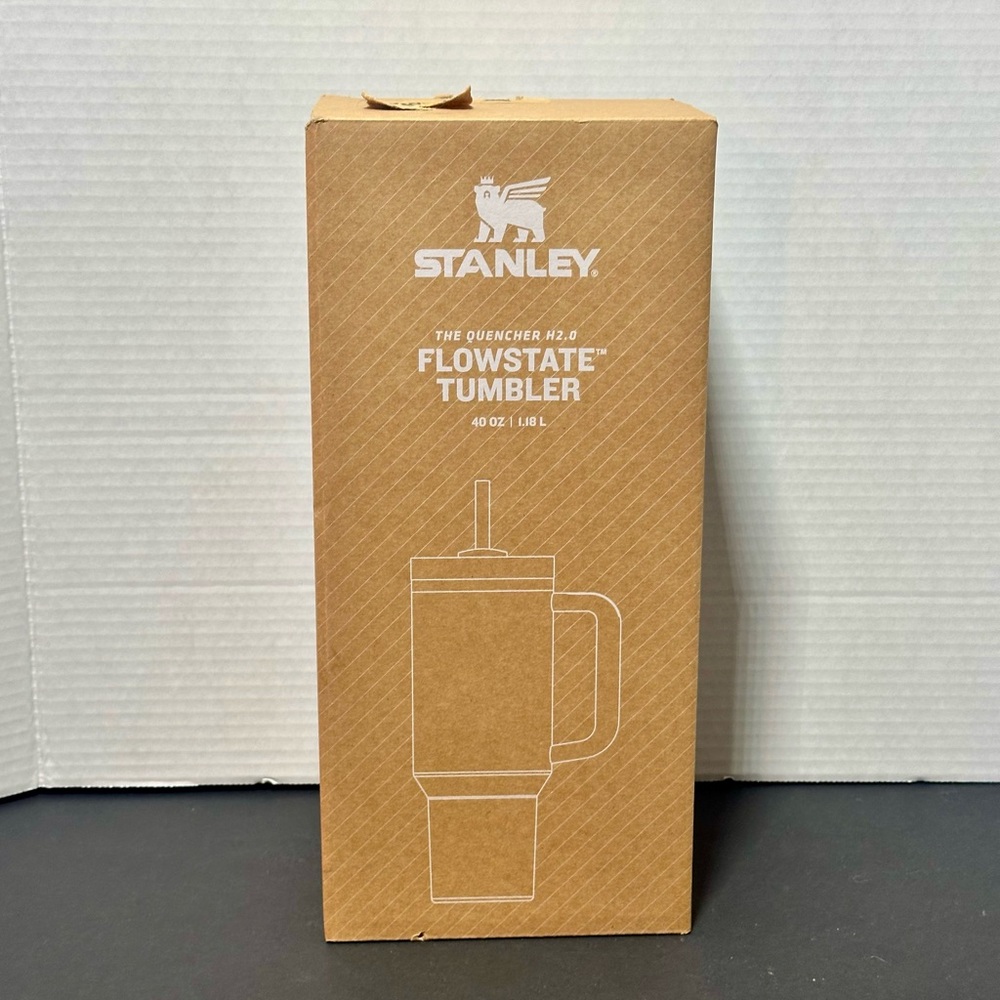 Stanley Quencher H2.0 Tumbler in Brown